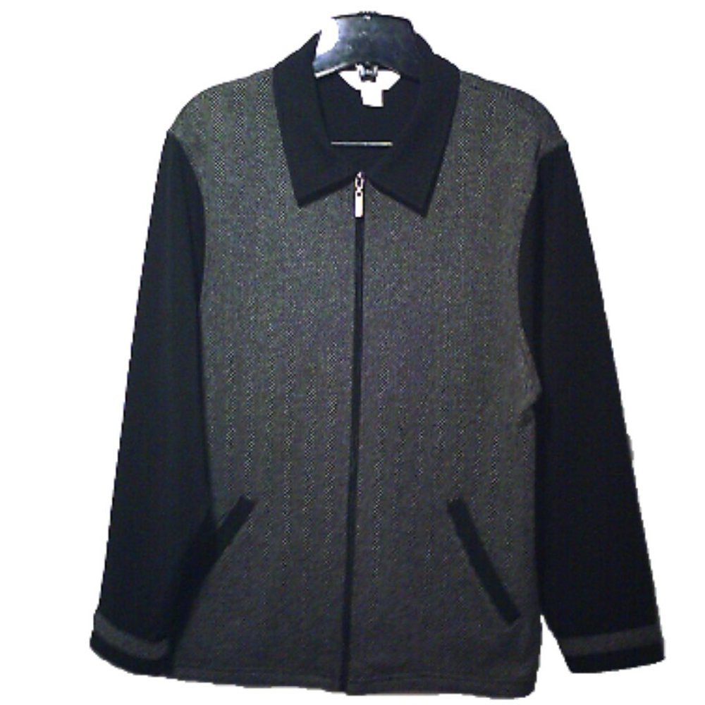 Blast Studio Women's Zippered Cardigan